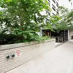Elegant East Side