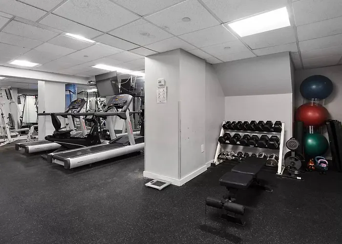 73-201 New 1Br 1Bth Uws Doorman Gym