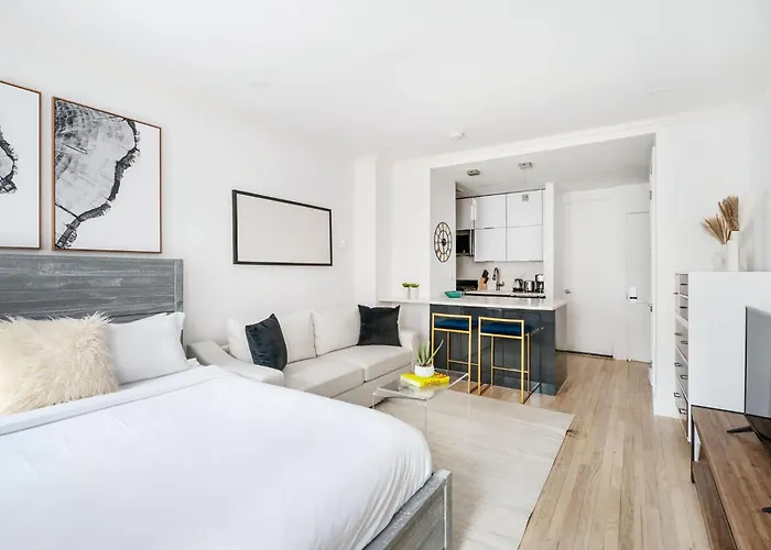 1597-10 New Studio Upper East Side W&D In Unit