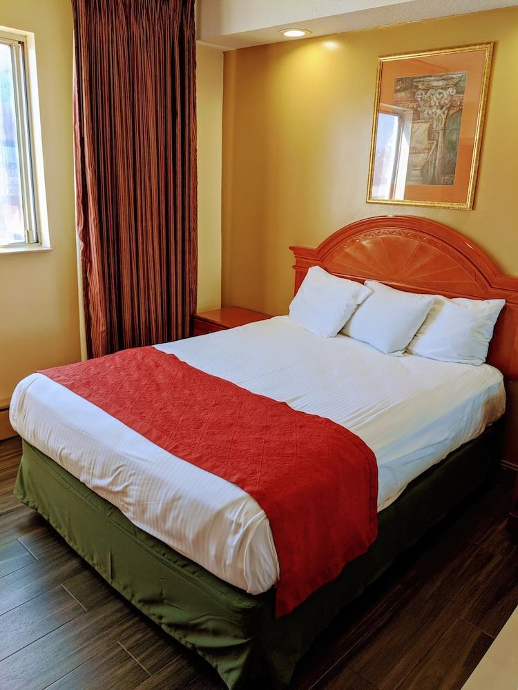 Jets Motor Hotel 2*