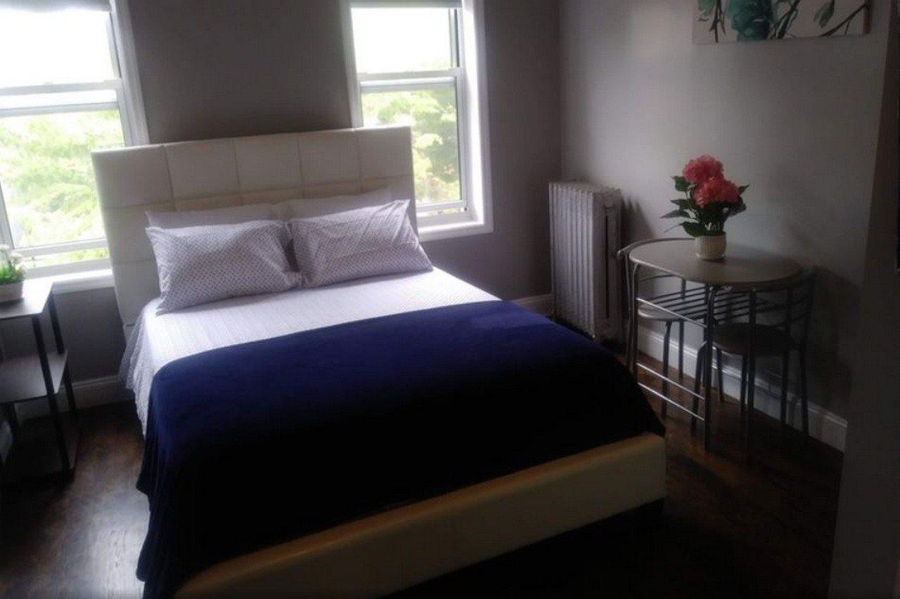 Vacation In Apartment *