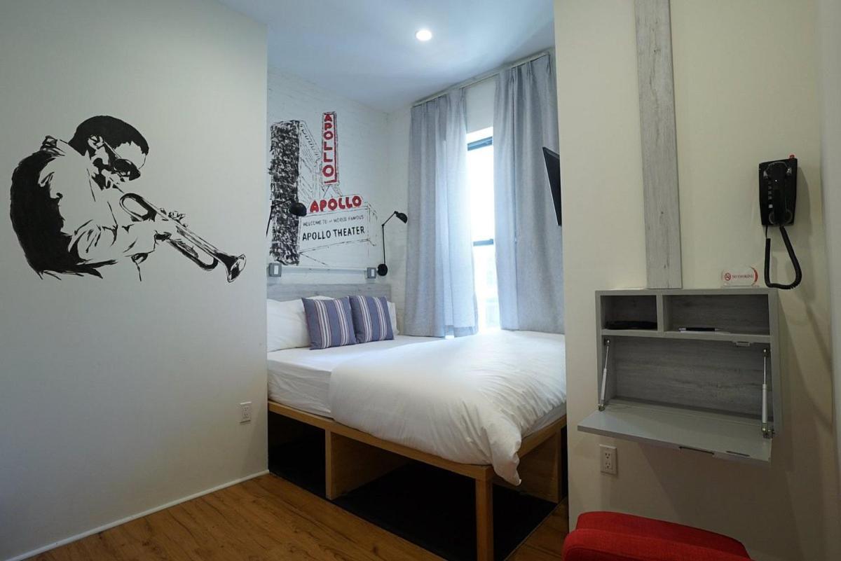 Behome By Luxurban Hotel 3*