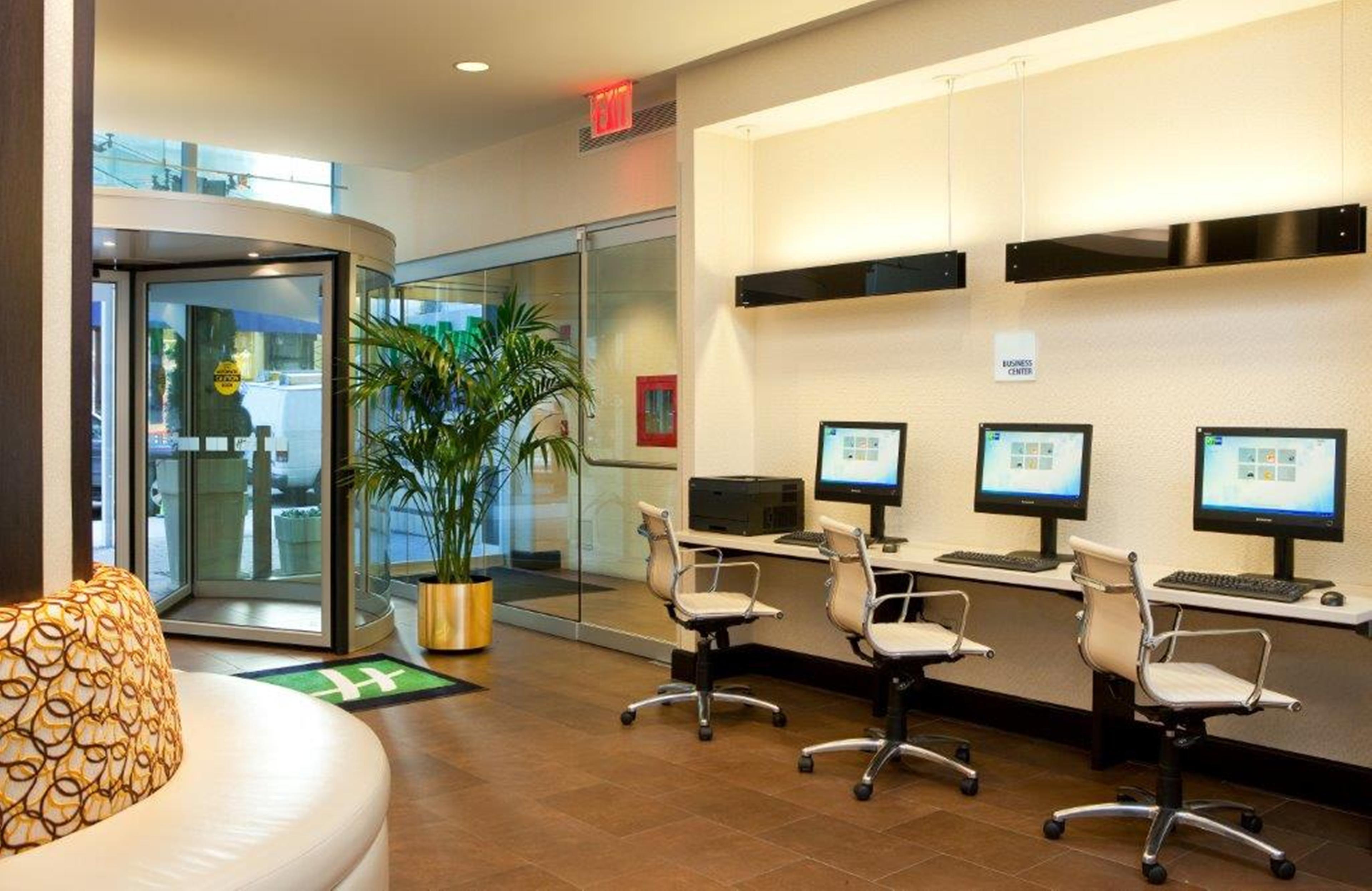 Hotel Express - Times Square South By Ihg