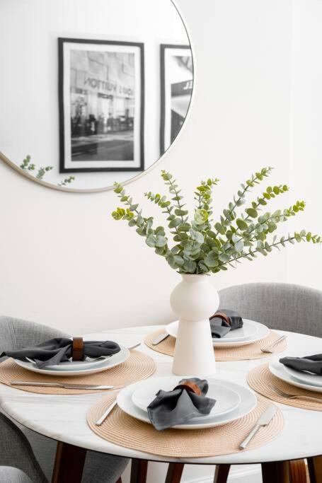 Cozy And New Fully Furnished 1bd/1br In Park Slope *
