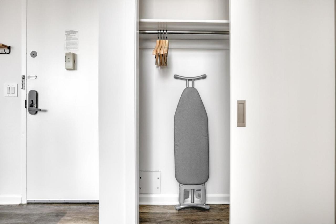 Midtown W 2br W Gym Wd Nr Times Sq Nyc-898 Apartment New York