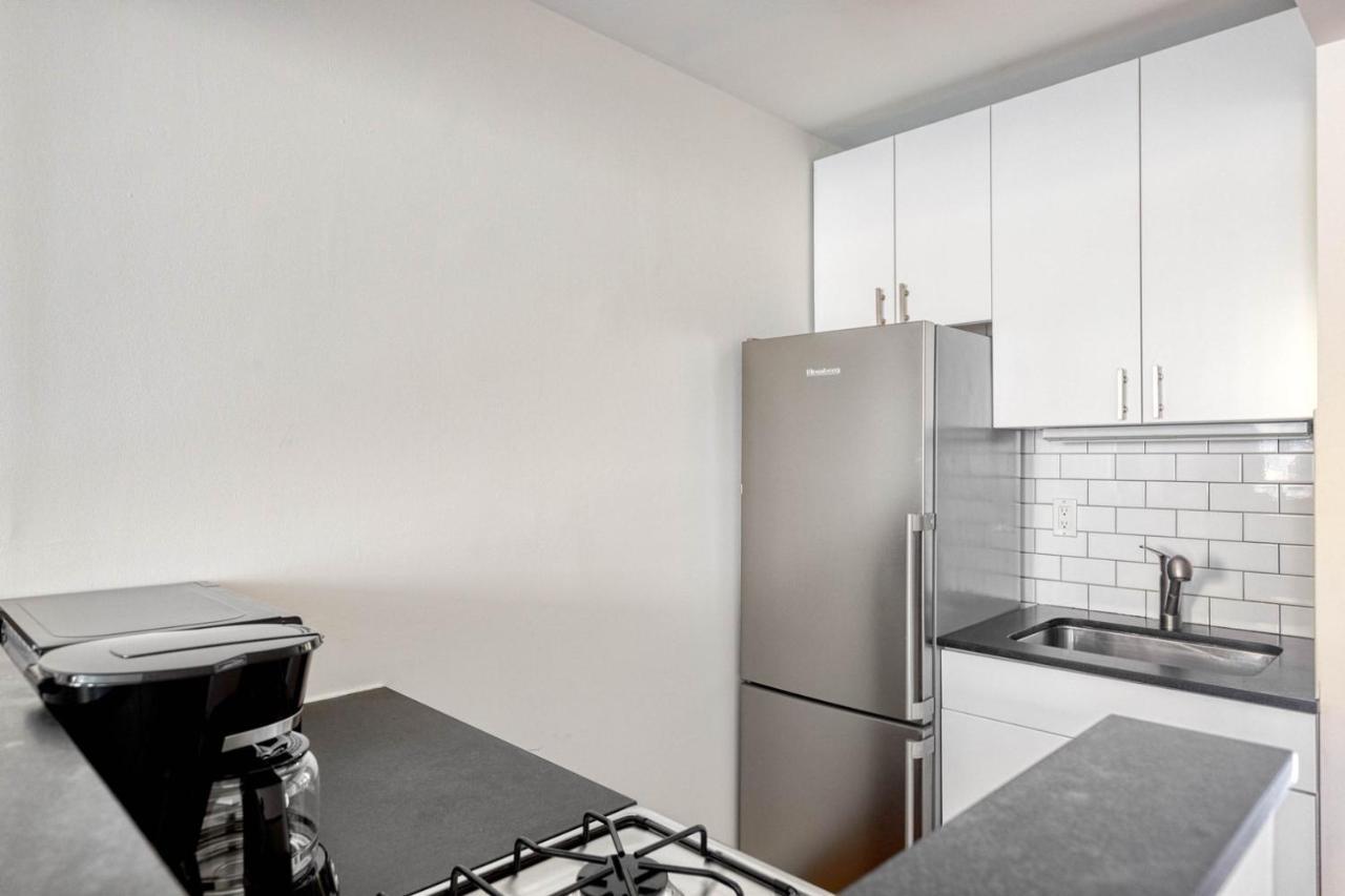 Apartment East Village 1br W Wd Nr First Park Nyc-1035 *