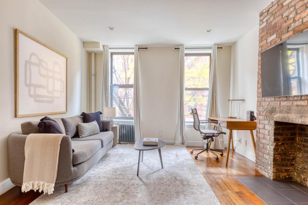Apartment East Village 1br W Wd Nr First Park Nyc-1035 New York