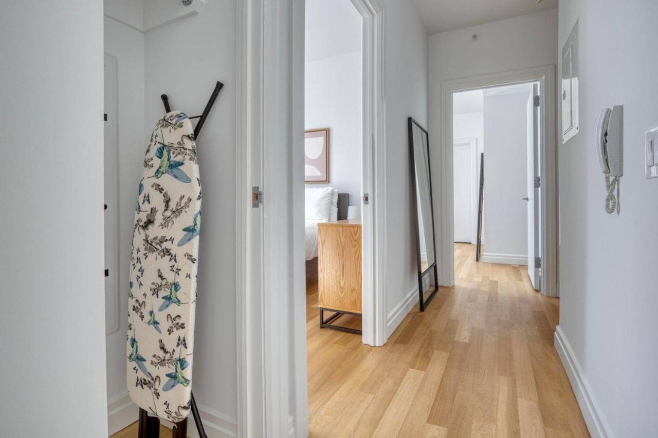 Midtown West 2br W Gym Wd Nr Hudson River Nyc-1243 Apartment