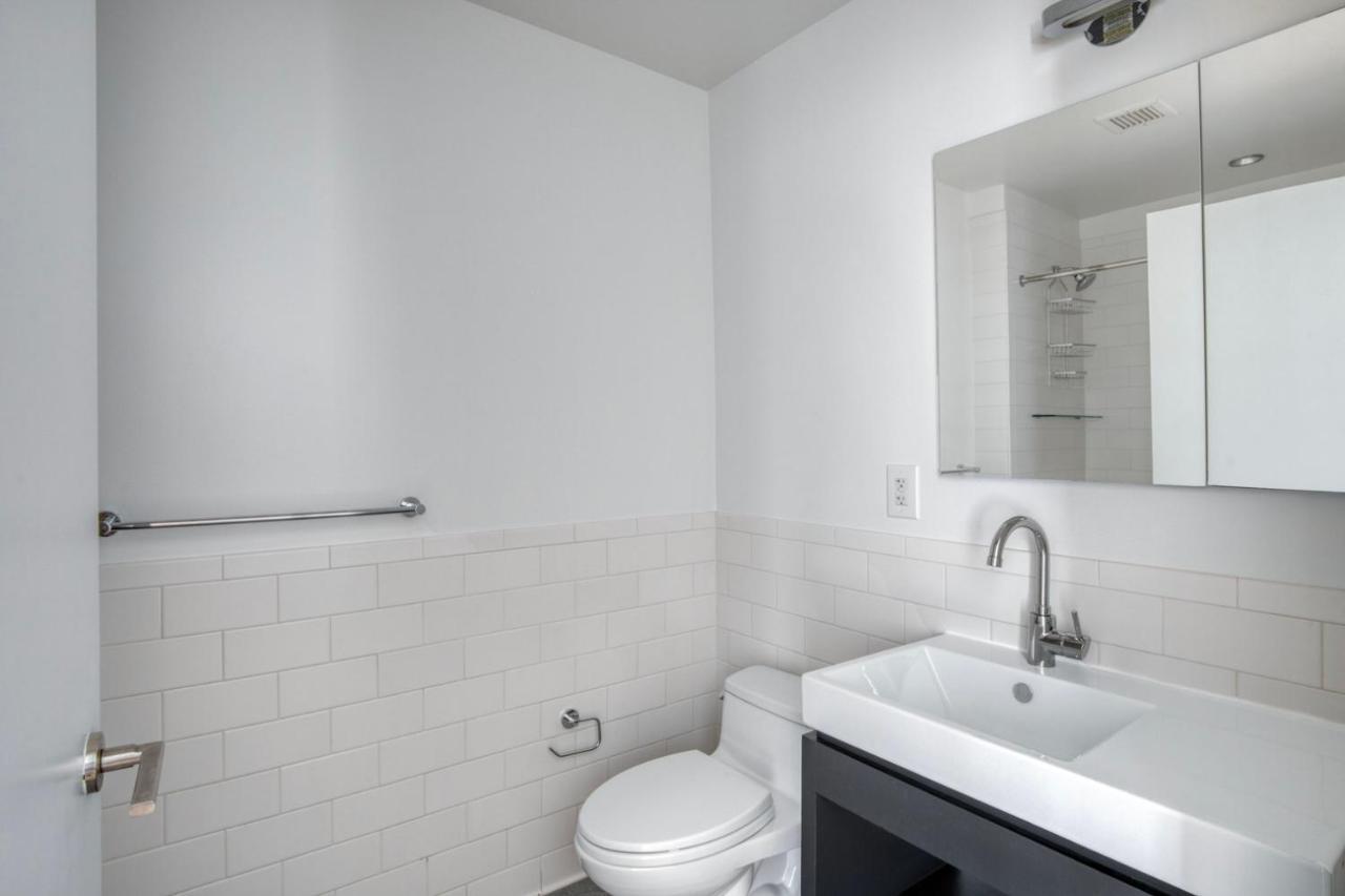 Midtown West 2br W Gym Wd Nr Hudson River Nyc-1243