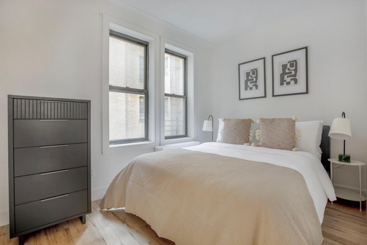 Apartment Midtown 2br W Elevator Wd Nr Park Nyc-1248 *