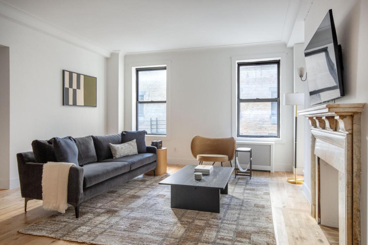 Midtown 2br W Elevator Wd Nr Park Nyc-1248 New York