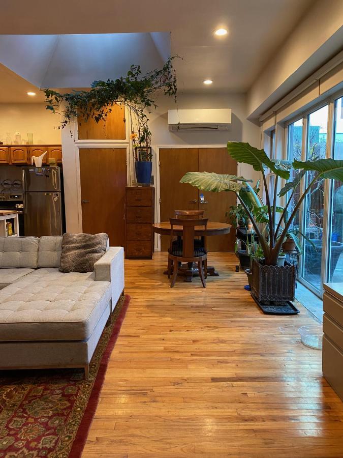Carriage House Williamsburg Brooklyn Nyc Huge Studio * New York