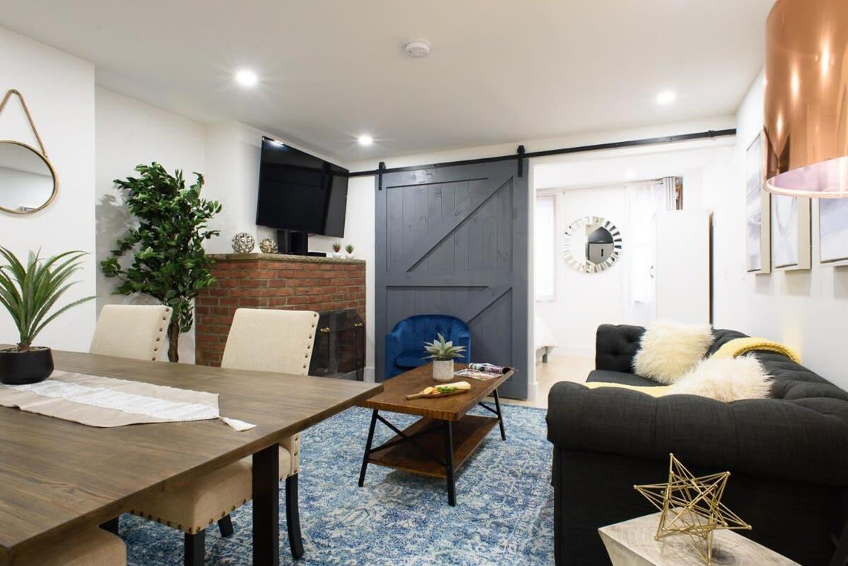 Apartment 75-5a Luxury 3br Duplex W D In Unit Elevator *