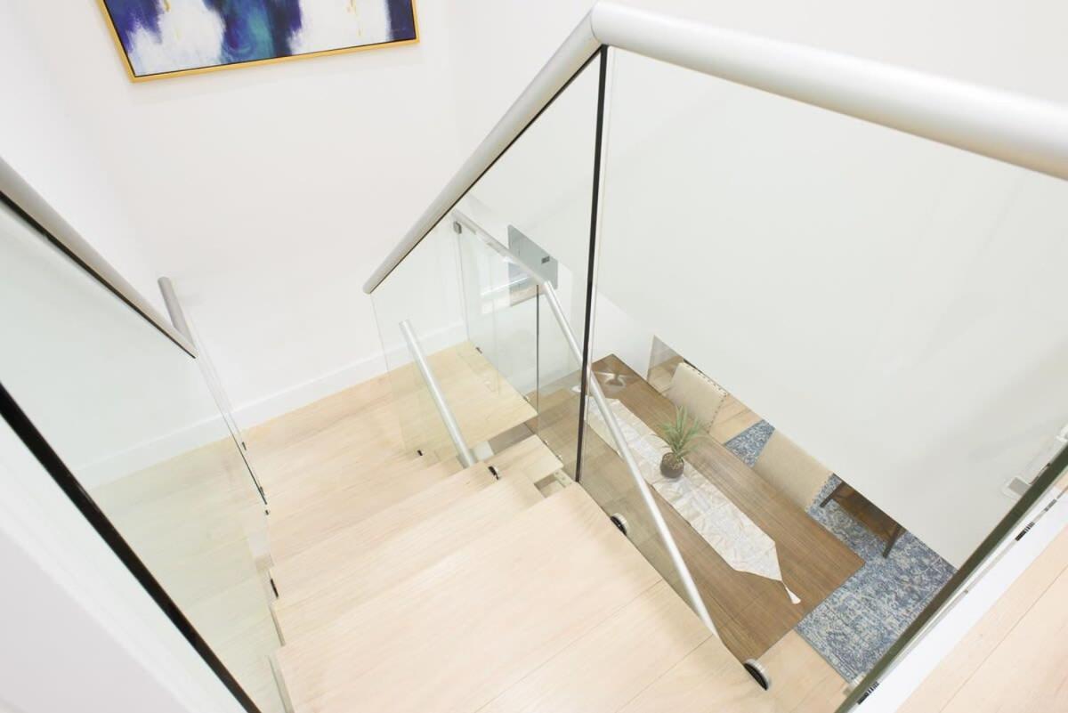 75-5a Luxury 3br Duplex W D In Unit Elevator Apartment