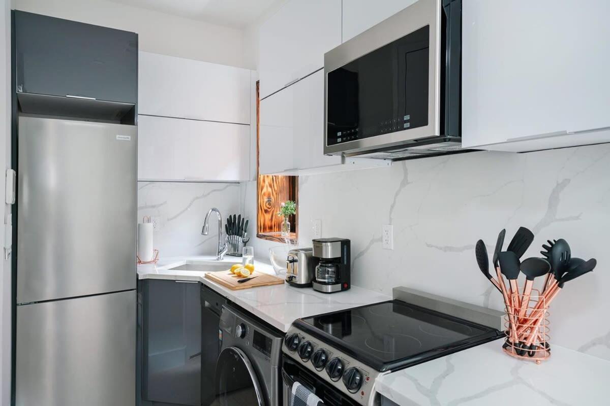 48-5rw 1br In Midtown West W D *
