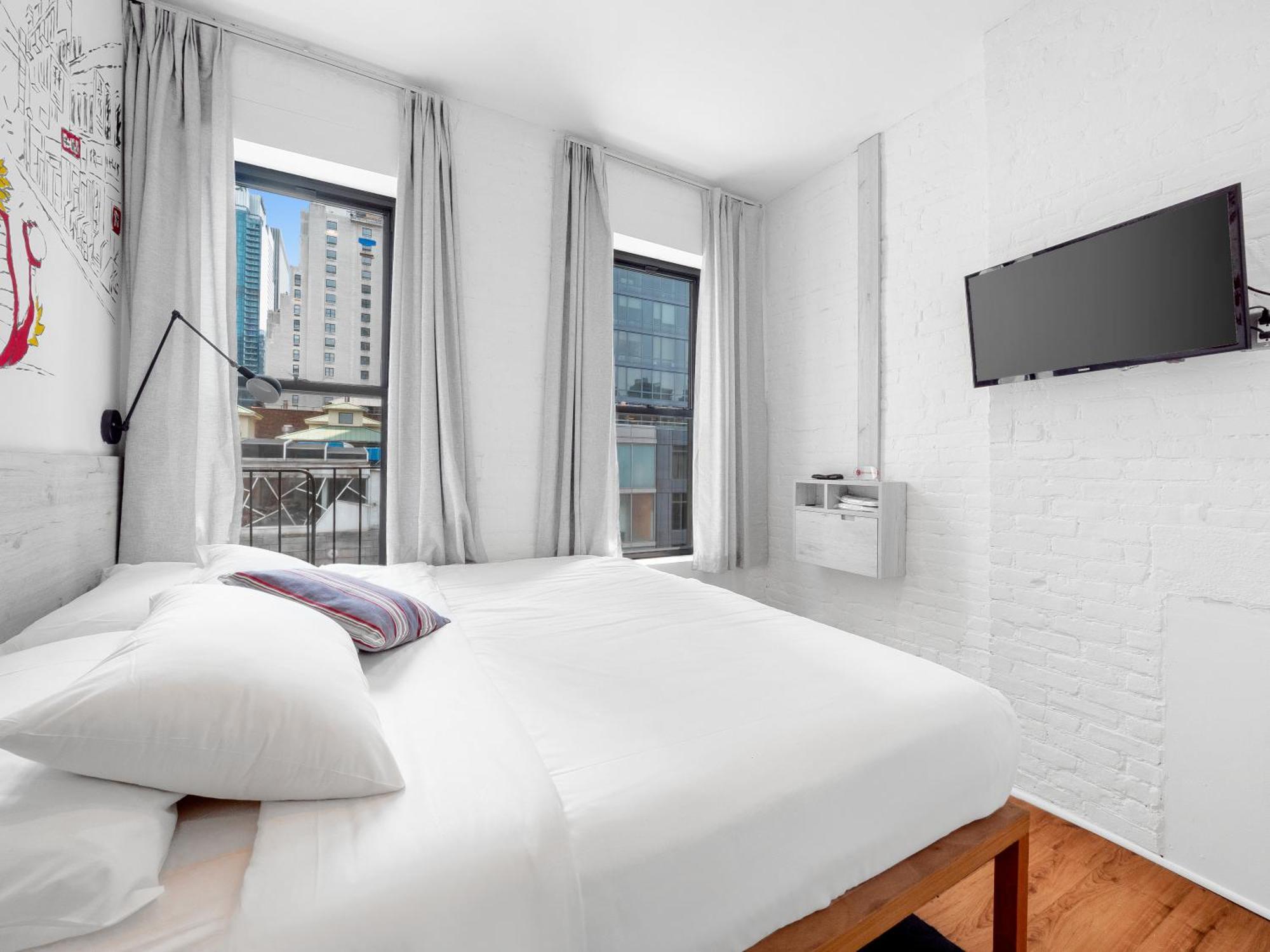 Behome By Luxurban Hotel