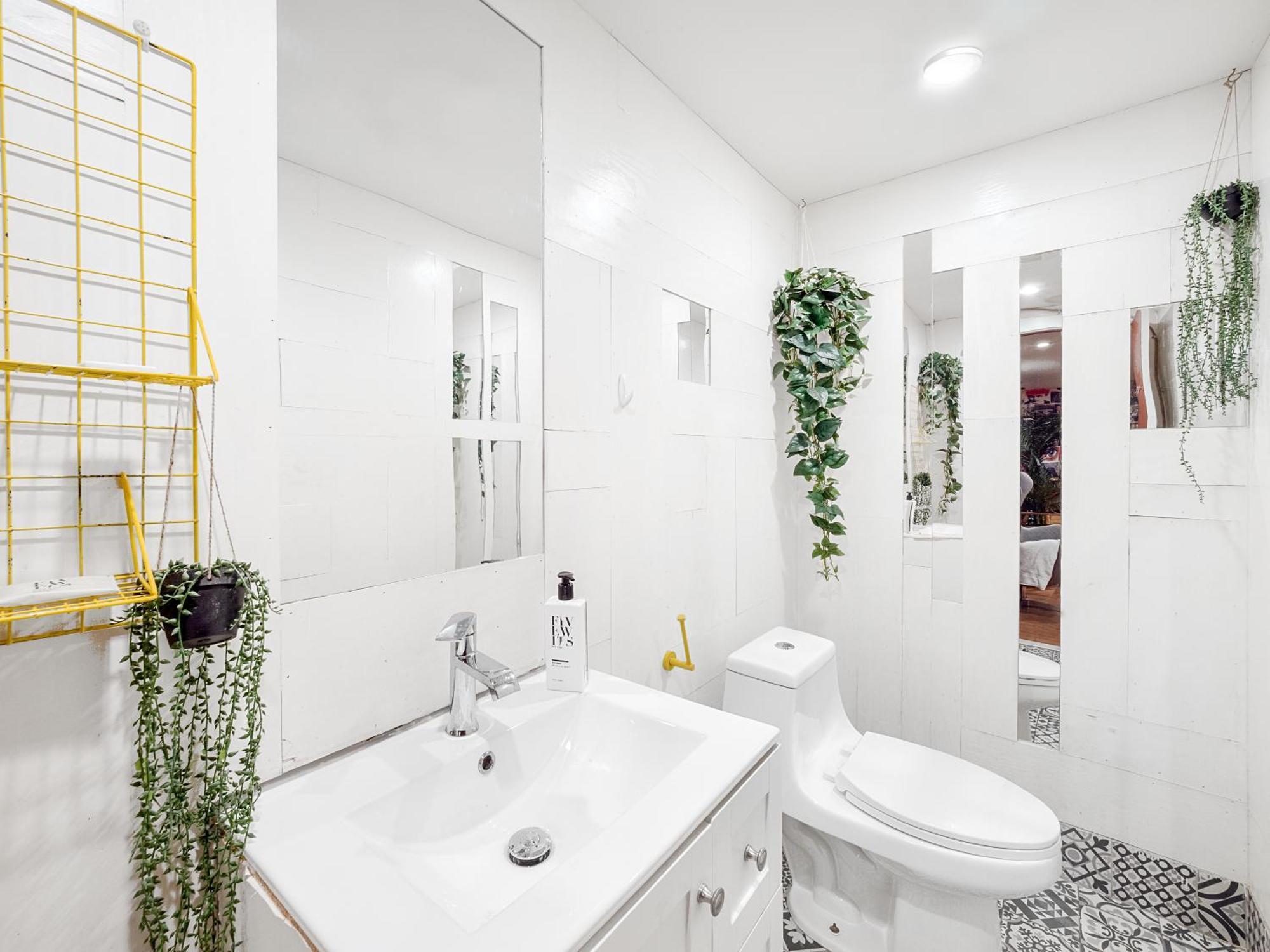 Behome By Luxurban Hotel