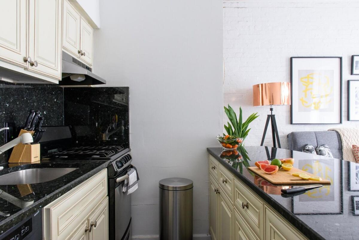 26-2b Gramercy Large 1br Wd In Unit Courtyard * New York