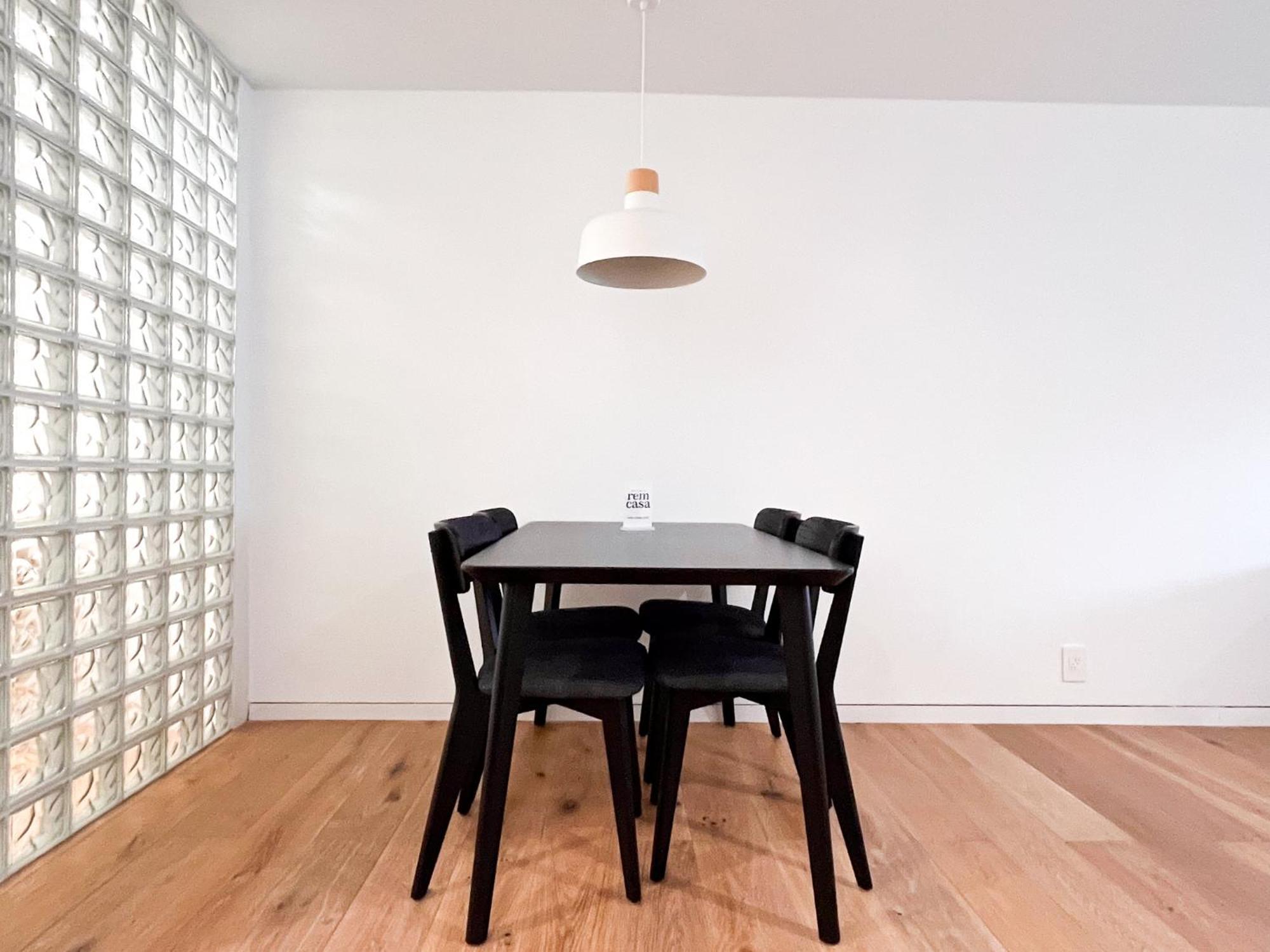 Xxxx Exquisite And Modern In Brooklyn - E