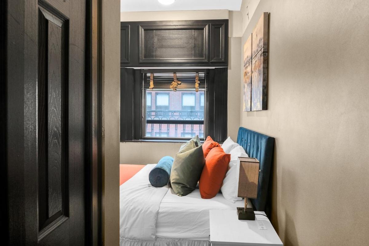 Delightful Desired Location Times Square * New York
