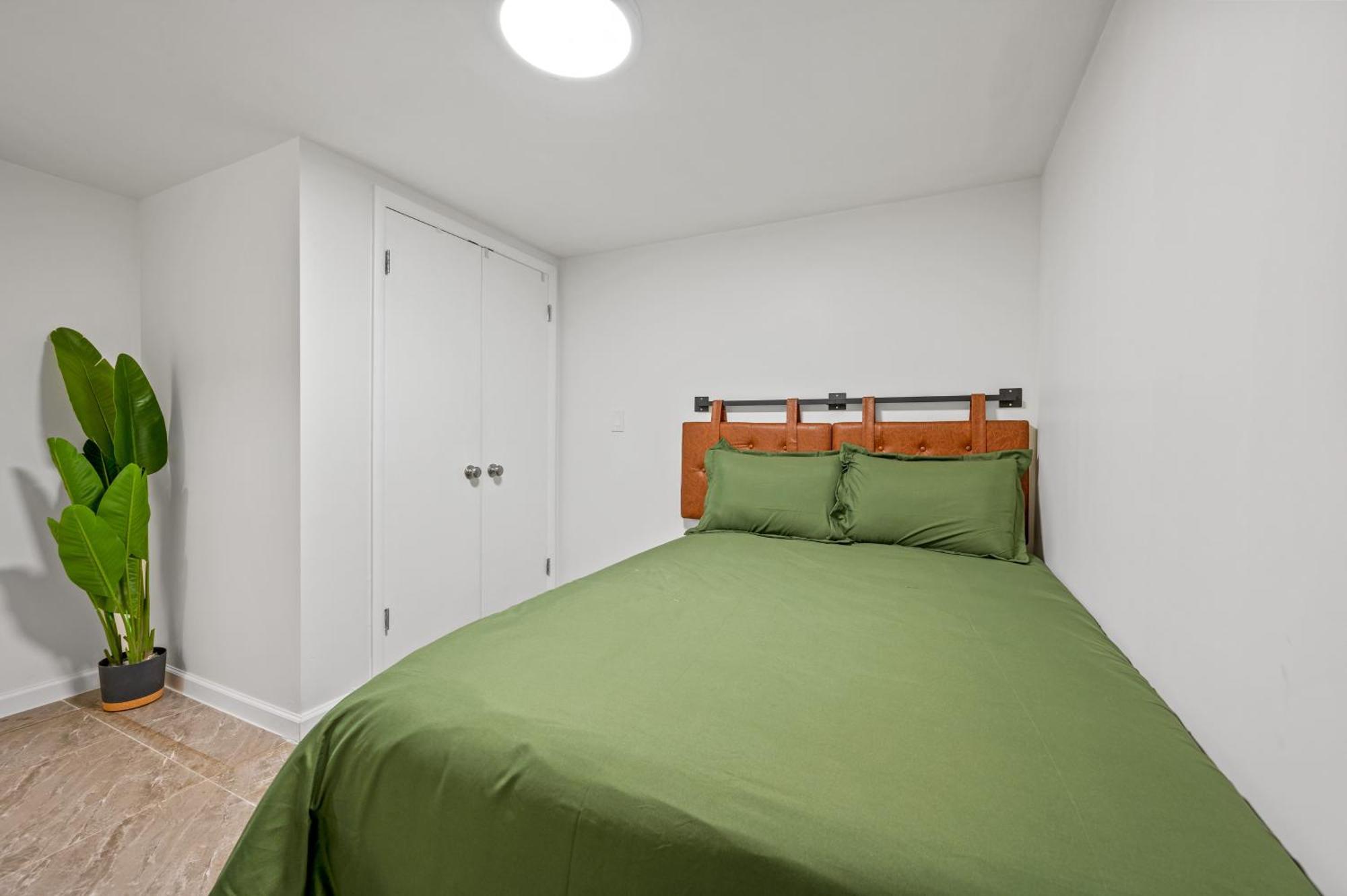 Hotel Active Park East 3bedrooms 2 Bathrooms 1700 Sf New York
