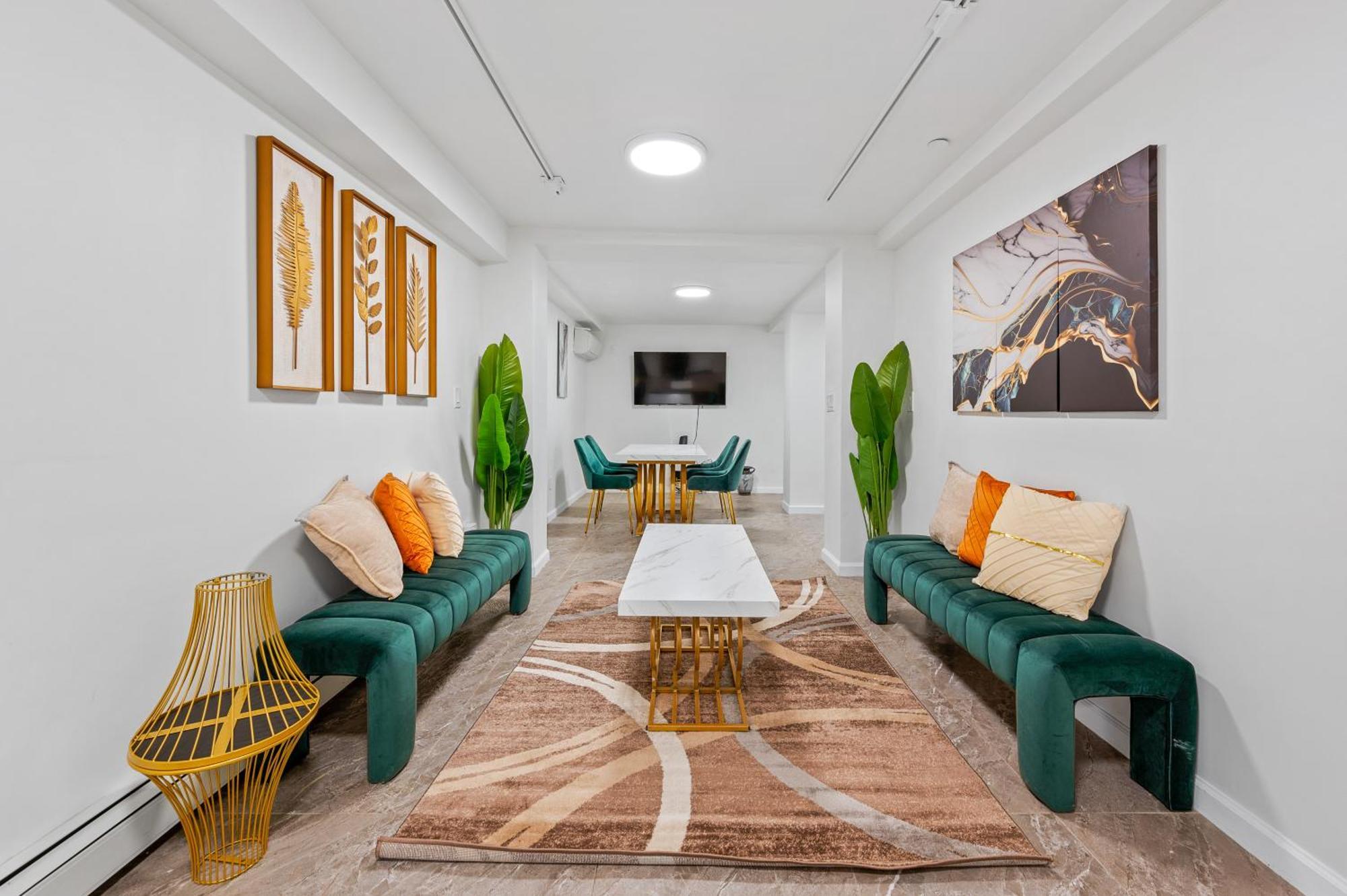 Active Park East 3bedrooms 2 Bathrooms 1700 Sf * New York