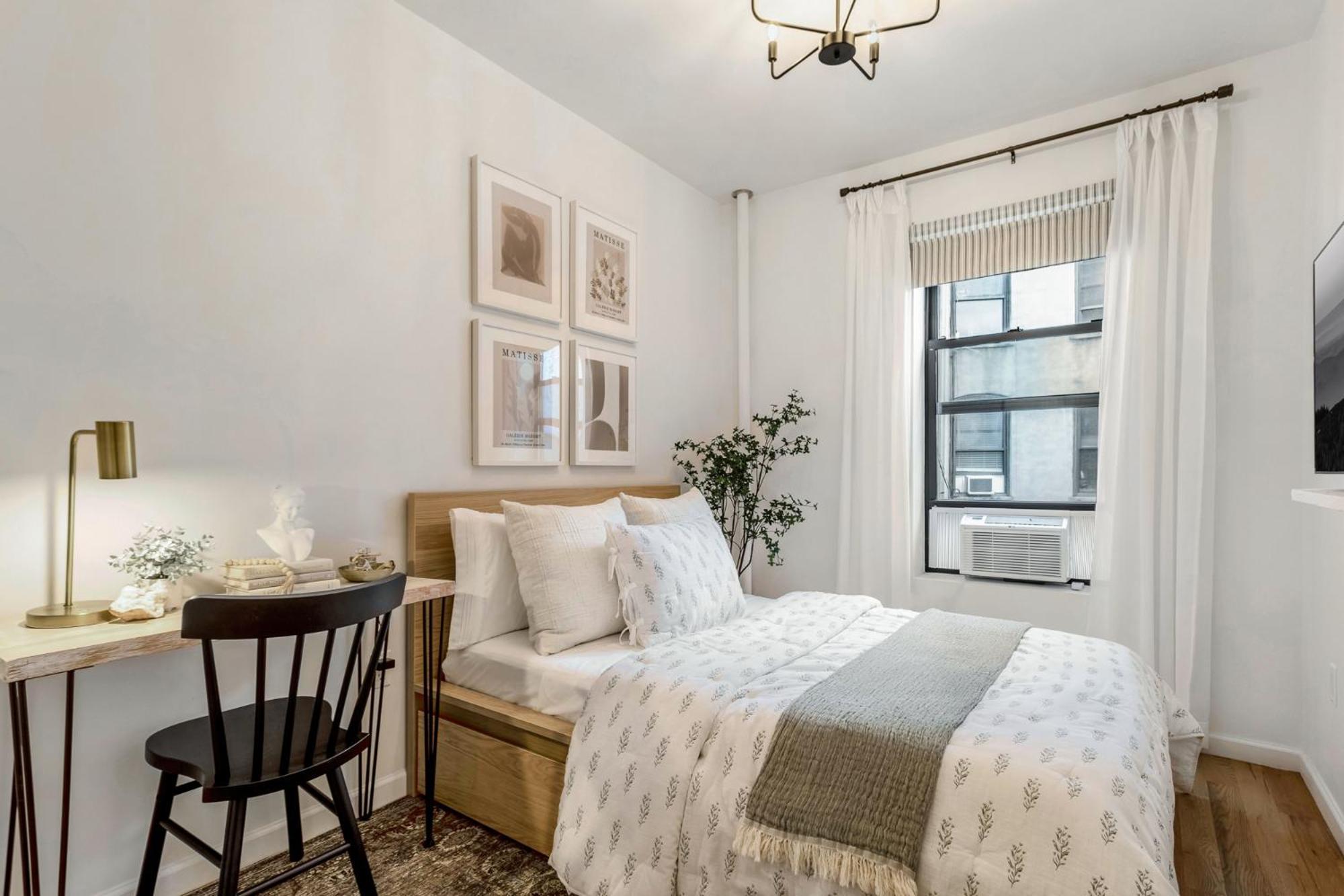 Bright Designer In Historic Harlem, 20 Minutes From Times Square! *
