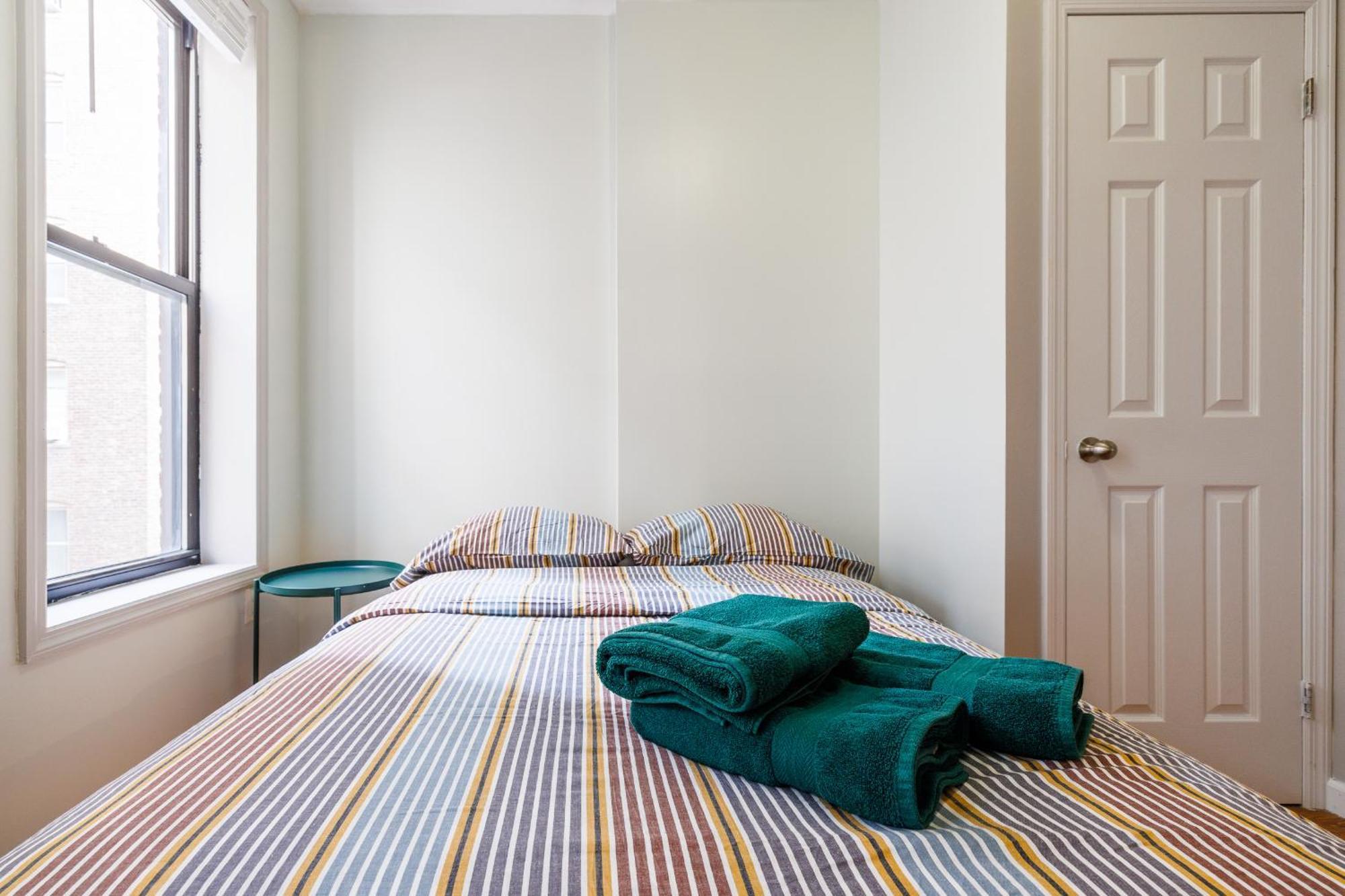 Discover The Comfort Of Columbia Apartment *