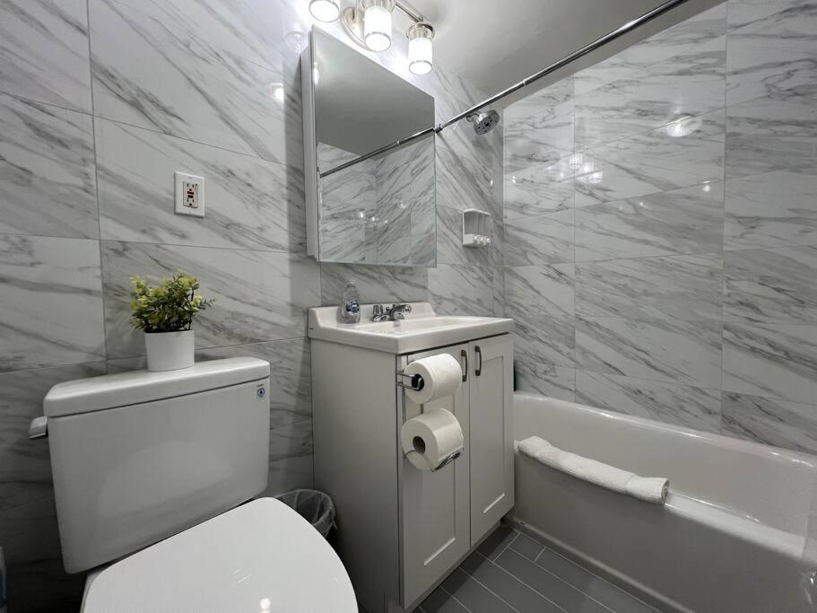 2bd 2ba Uws Oasis Apartment New York