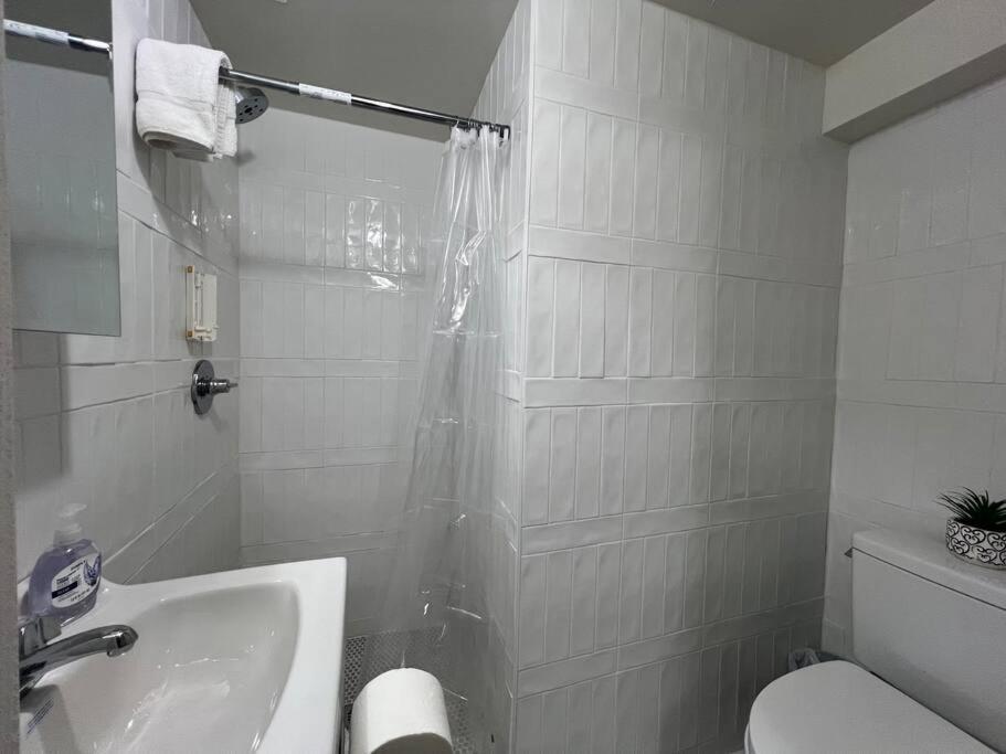 2bd 2ba Uws Oasis Apartment