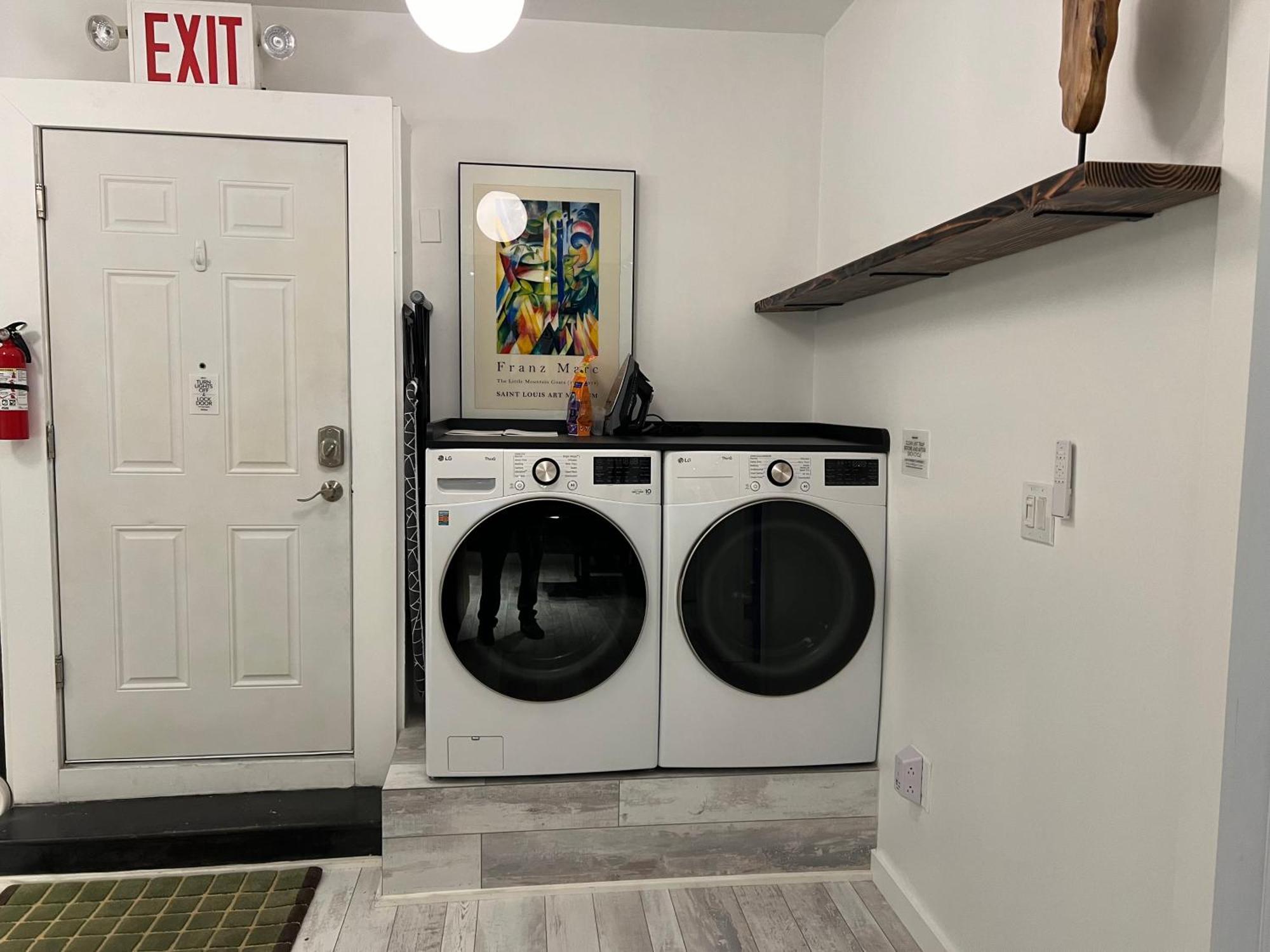 Park Slope Pvt 2 Bedroom Apartment