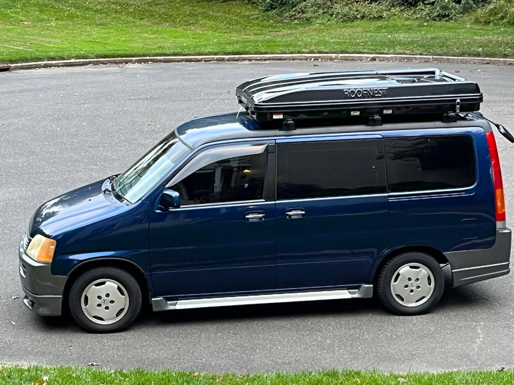 Allyouneedvan Luxury tent *