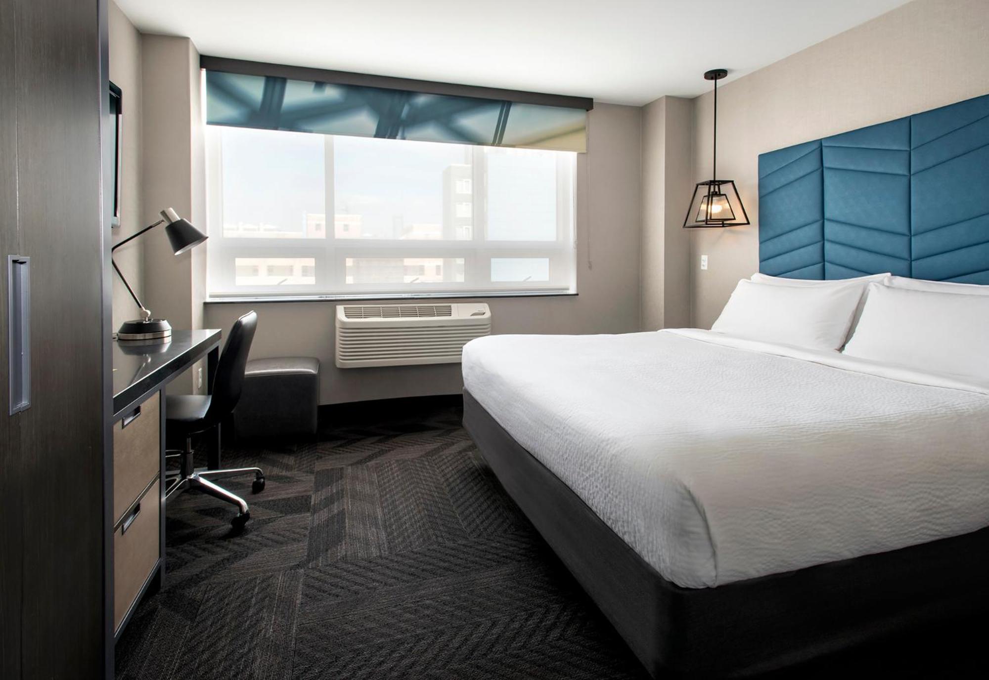 Four Points By Sheraton Manhattan Soho Village Hotel