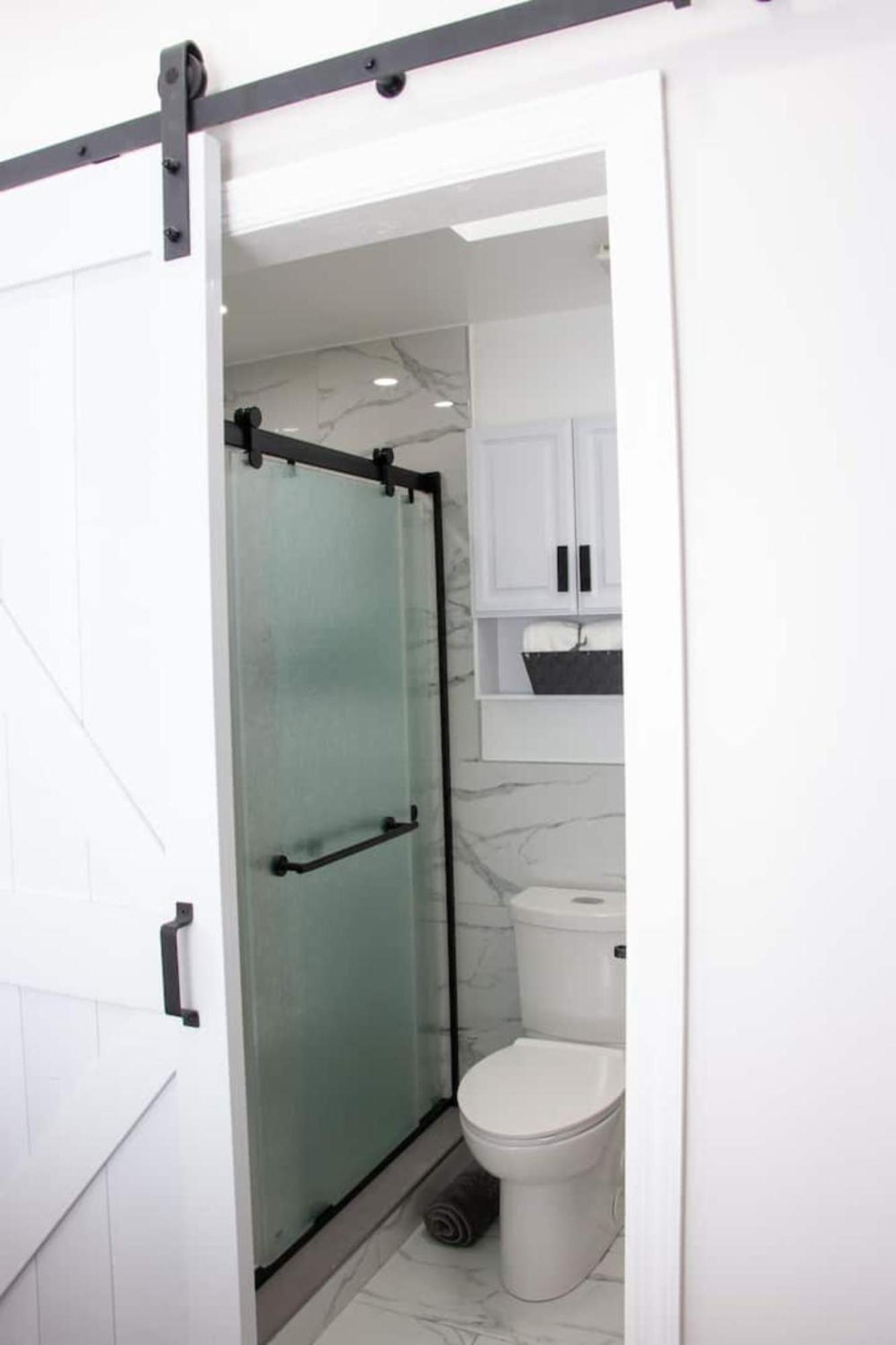 Apartment Edmones Cozy 1bed New York