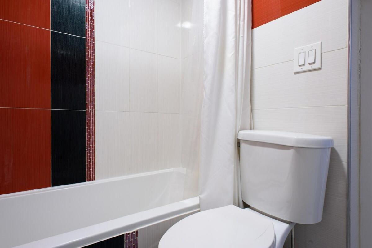 Apartment 24-10 In Prime Gramercy Wd In Unit