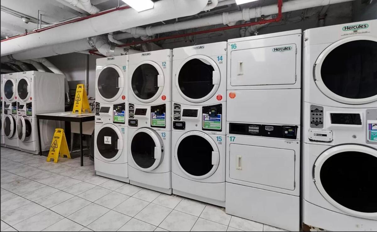 73-308 New 1br 1bth Uws Doorman Gym * New York
