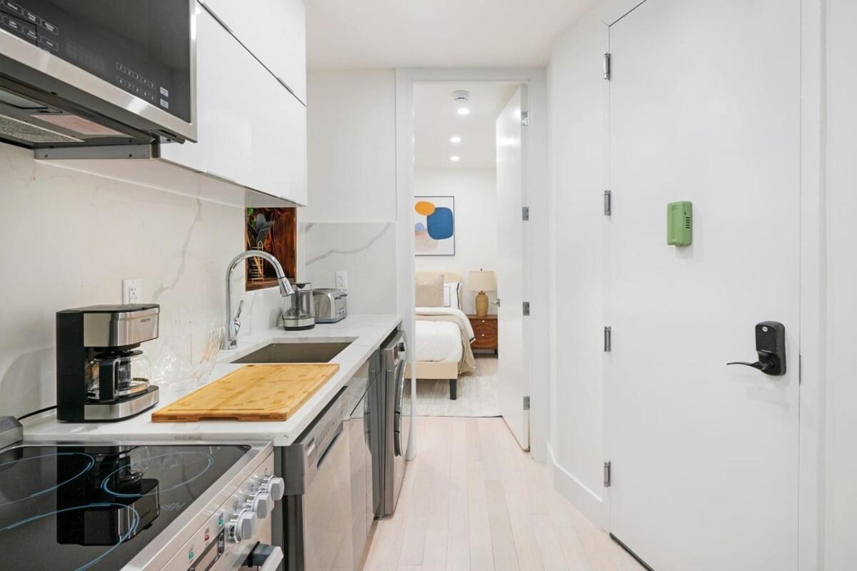 48-4fw Newly Renovated 2br Midtown West W&d * New York