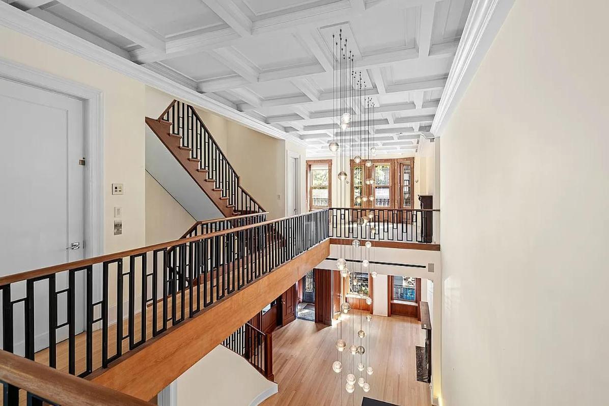 The Mansion On 70th Holiday home *