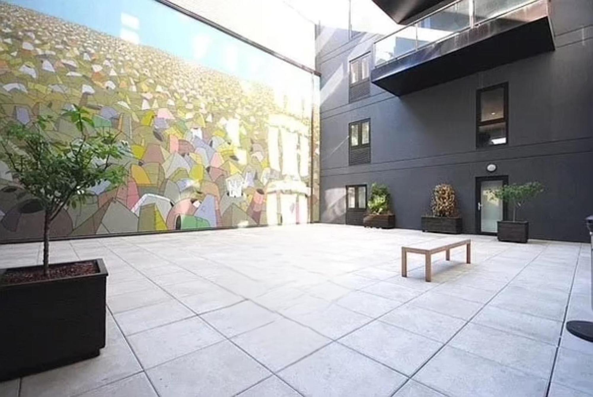 Williamburg Beautiful Ground Floor Apartment New York