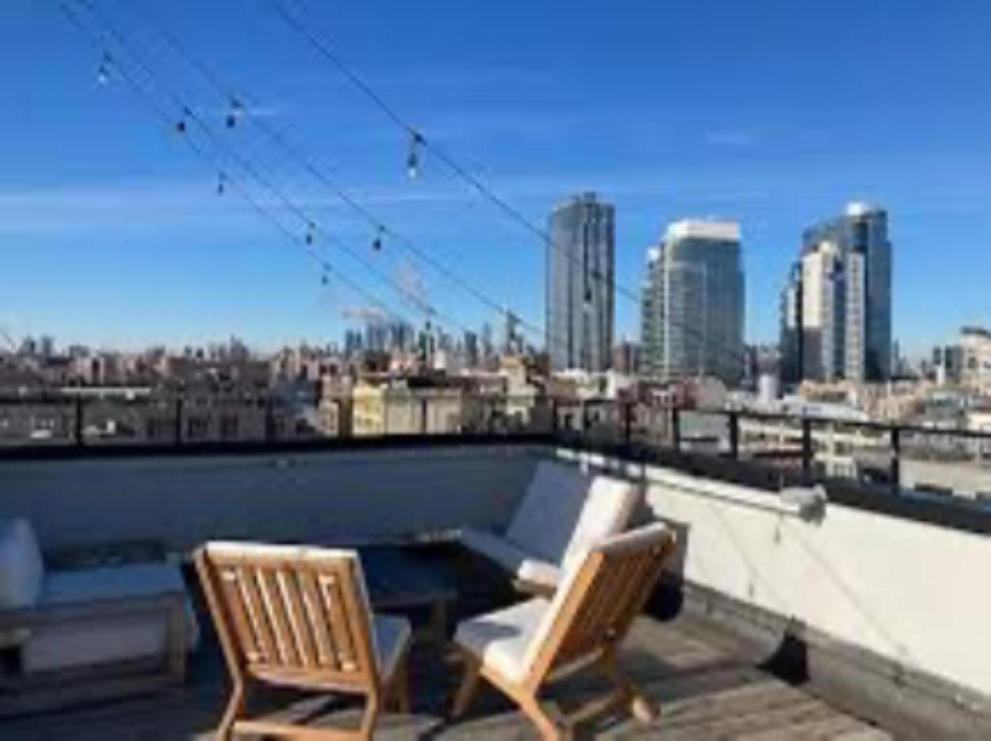 Williamburg Beautiful Ground Floor New York