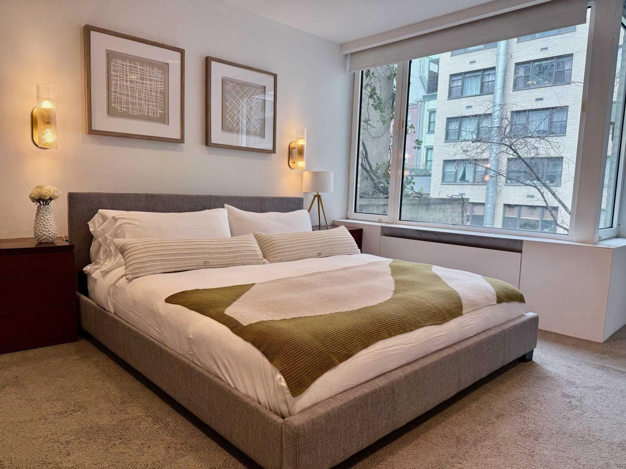Holiday home Private Beautiful Townhome W Zen Garden *