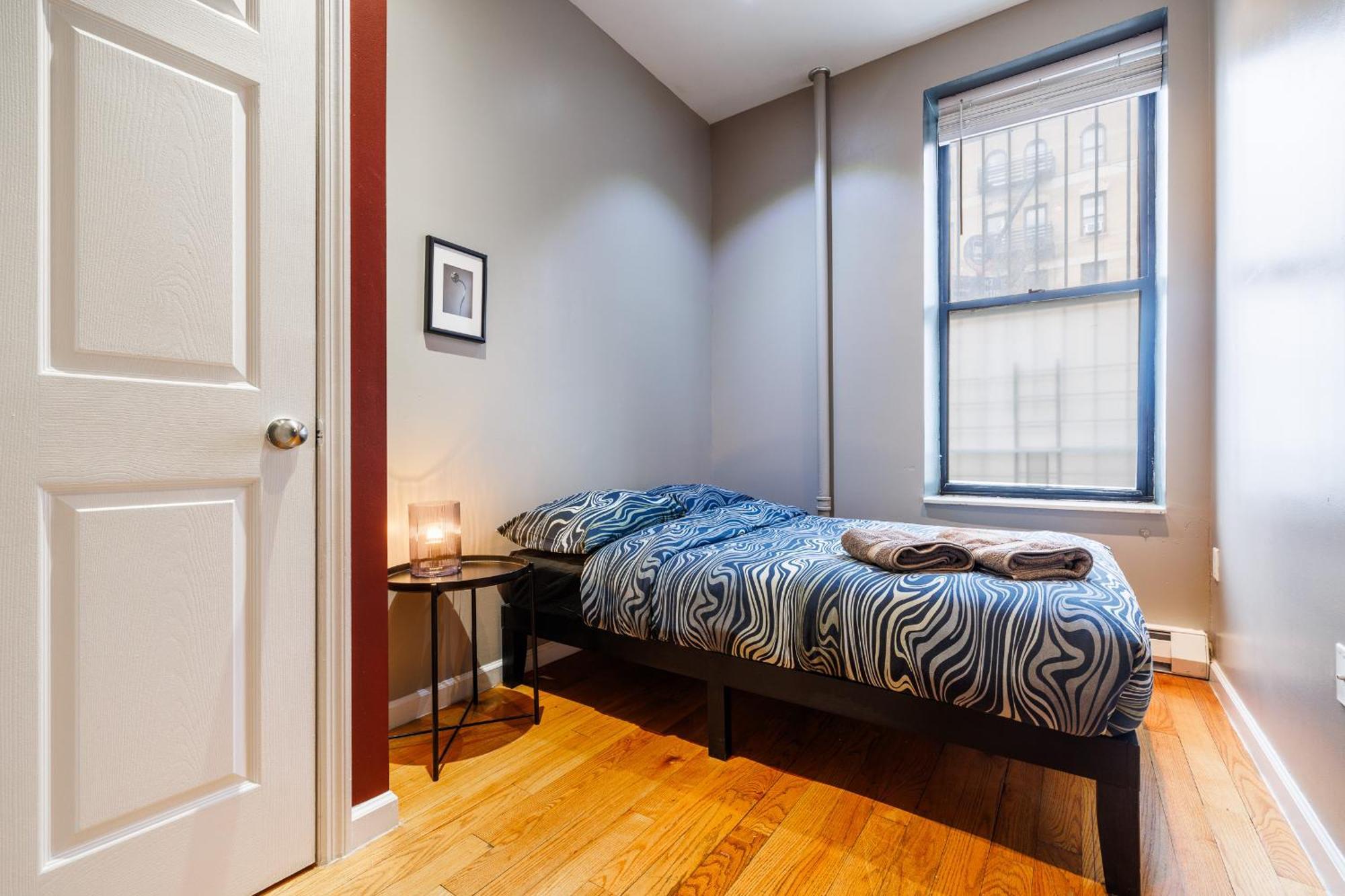 Enjoy The Easy Access Of Uws Apartment