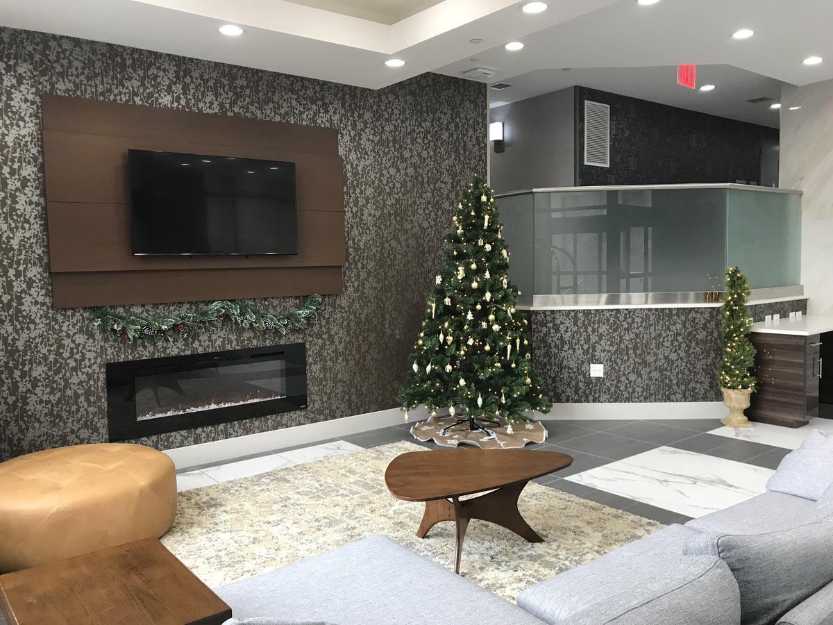 Wingate By Wyndham Jamaica Ny/ Airtrain Jfk 3*