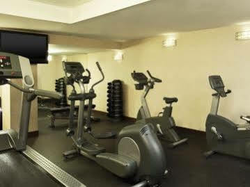 Four Points By Sheraton Manhattan Soho Village Hotel 3*