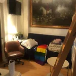 Private Room In Manhattan