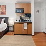 Great Studio Location In Times Square Near Subway