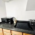 Gorgeous Extra Spacious Duplex Penthouse