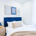 180-2 Brand New 2Br 1Bath East Village