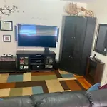 Large Room For 2 People Near Manhattan