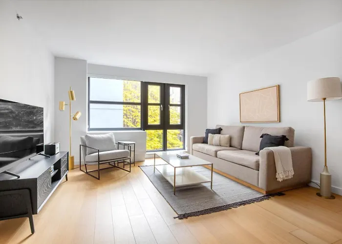 Les 1Br W Gym Doorman Wd Nr Park Nyc-1314